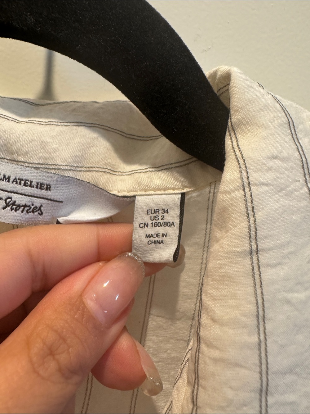 & Other Stories Cream and Gray Striped Short-Sleeve Button-Down - Picture 4 of 10